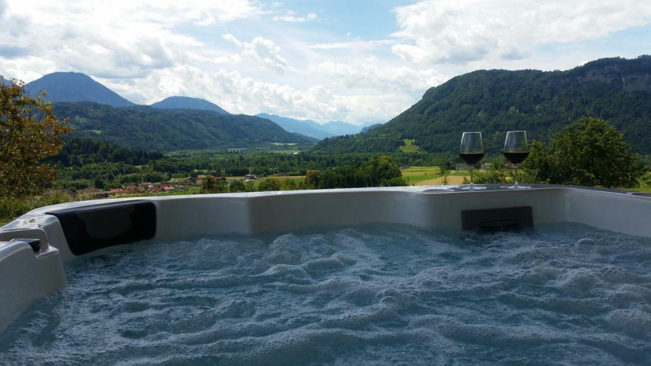 Ferienhaus Kaiser Villa Gallizien Bagian luar foto